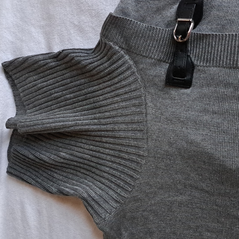 Lanalee Sweater - Picture 2 of 5